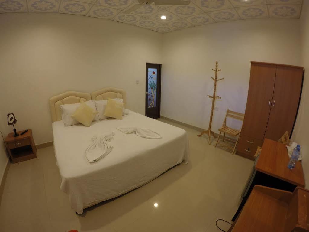 Hotel Venturo Maldives Maafushi Exteriér fotografie