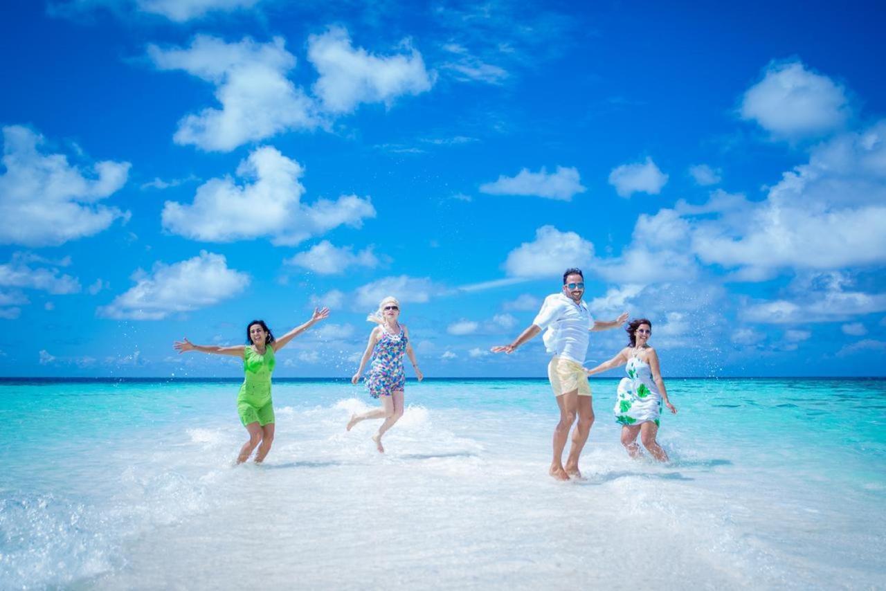 Hotel Venturo Maldives Maafushi Exteriér fotografie